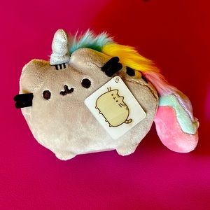 Pusheen unicorn cat keychain